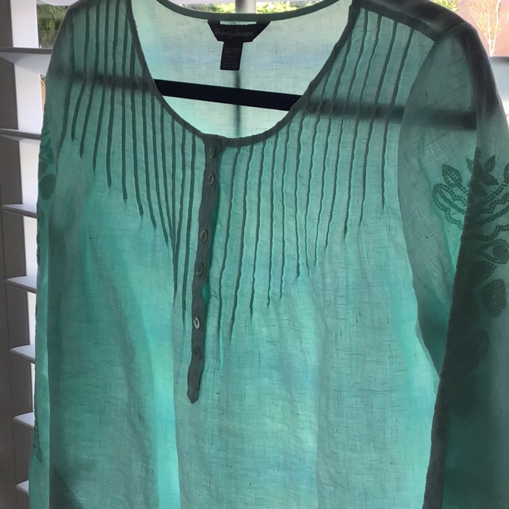 Tommy Bahama linen top